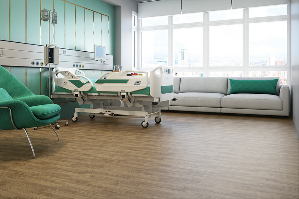 Imagem de A revolução dos ambientes de saúde: como os pisos vinílicos transformam hospitais e clínicas